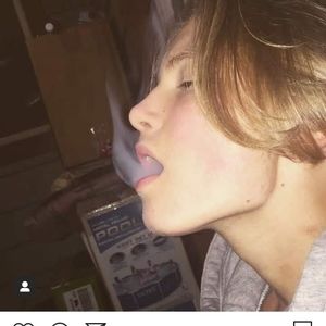 Meet your Posher, Sterling